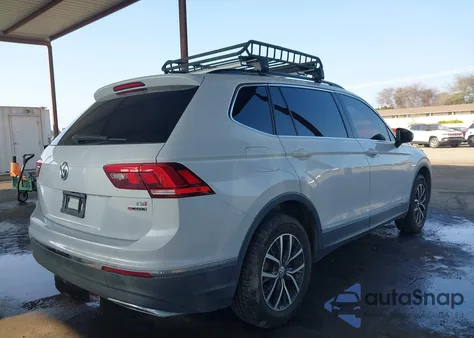 2018 Volkswagen Tiguan 2.0T Se/2.0T Sel z USA, uszkodzony, nr VIN 3VV2B7AX4JM219843